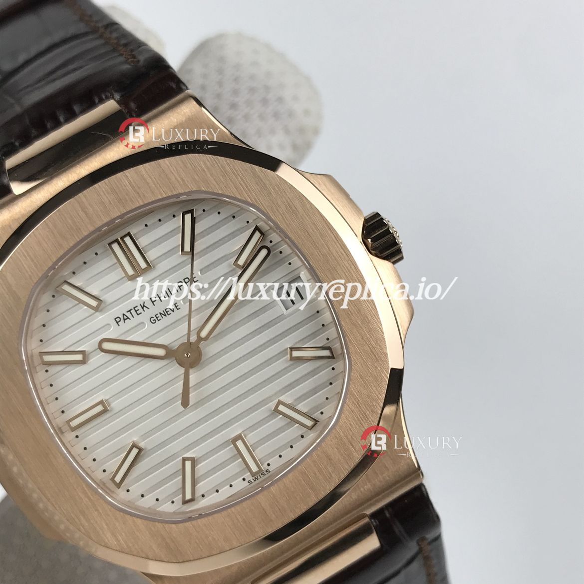 PATEK PHILIPPE NAUTILUS 40MM SWISS AUTOMATIC ROSE GOLD WHITE DIAL - BROWN LEATHER STRAP